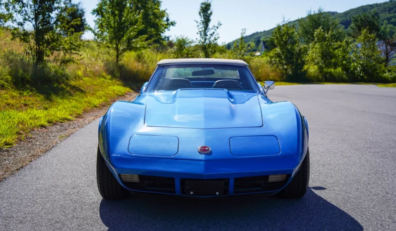 
								Chevrolet Corvette full									