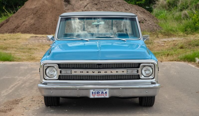 
								1969 Chevrolet C10 Cheyenne full									